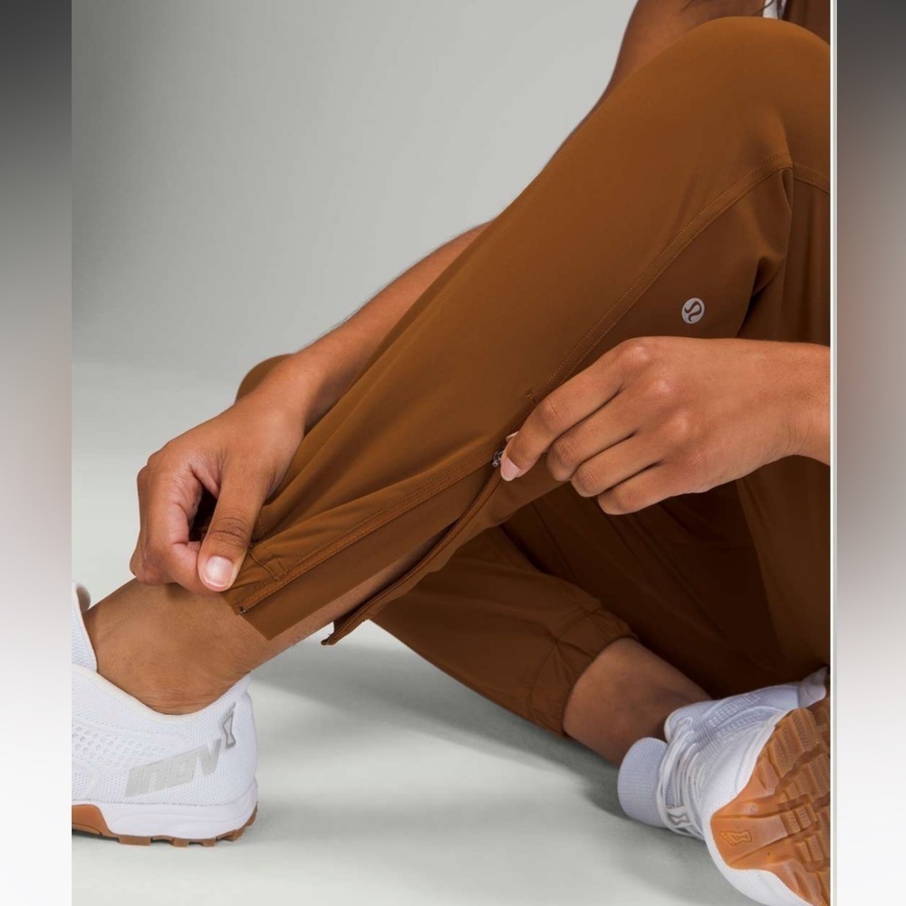 Lululemon Adapted State High-Rise Jogger Pant Copper Brown Casual Women’s Size 0 - Picture 3 of 14